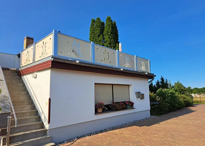 Schoene Ferienwohnung In Ruhiger Lage